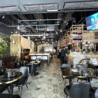 8Five2 Restobar